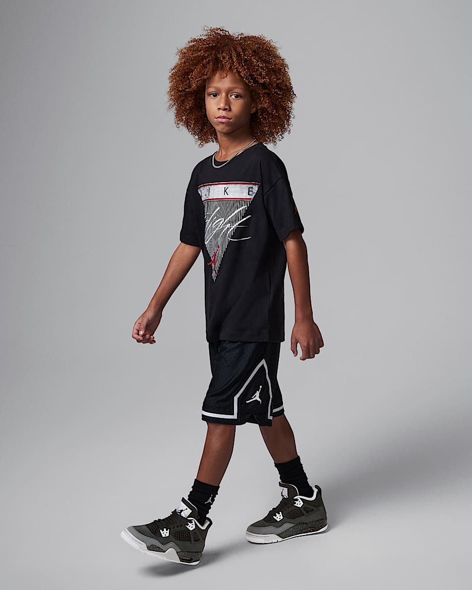 Air Jordan 4 Retro Fear Big Kids Shoes. Nike